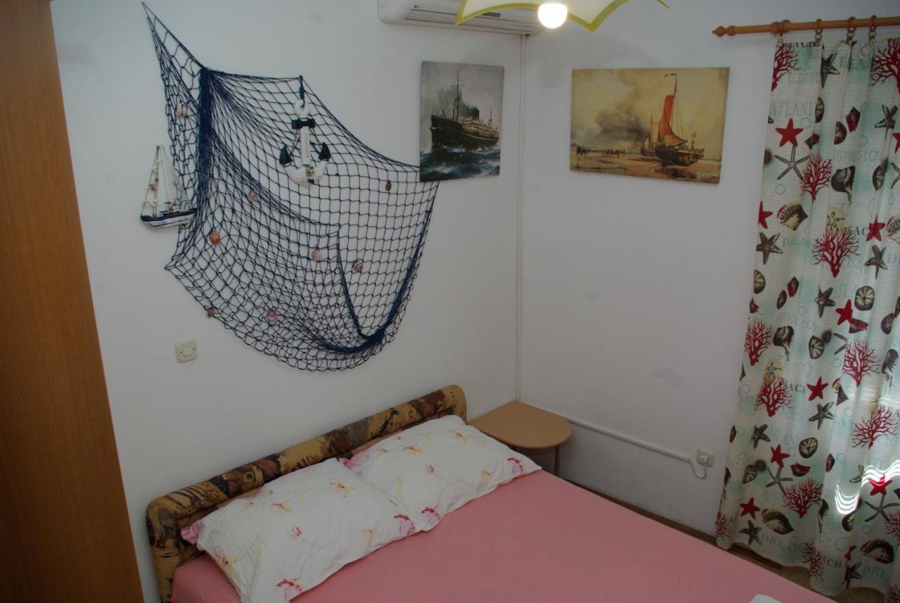 Rooms Tia Baška Voda Zewnętrze zdjęcie