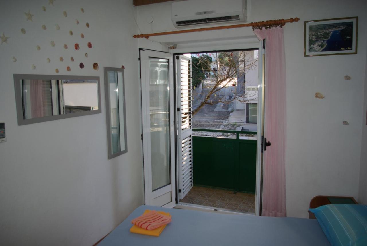 Rooms Tia Baška Voda Zewnętrze zdjęcie