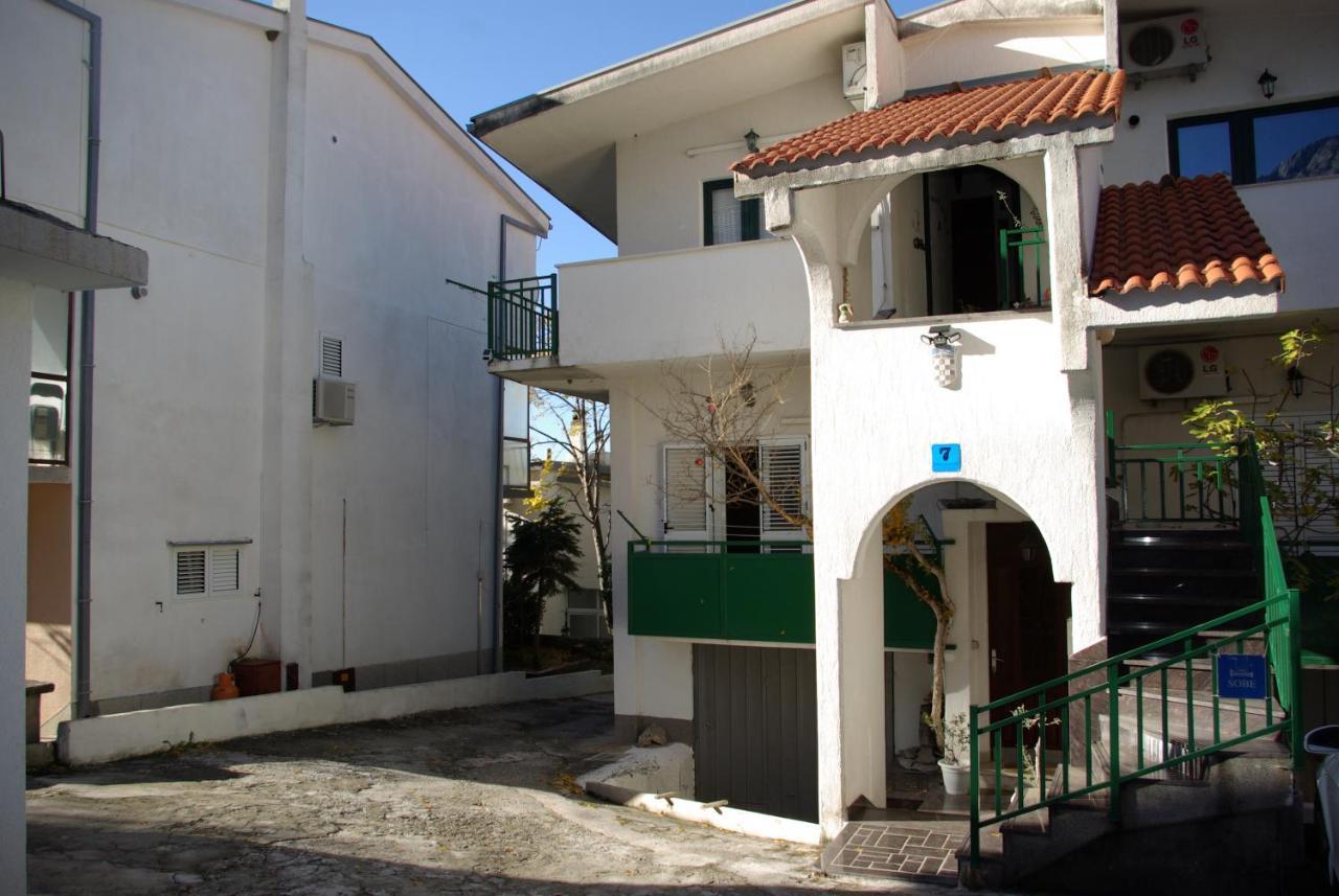 Rooms Tia Baška Voda Zewnętrze zdjęcie