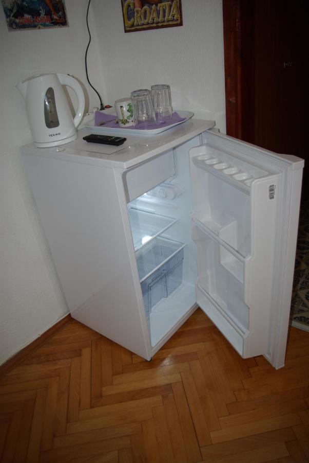 Rooms Tia Baška Voda Zewnętrze zdjęcie