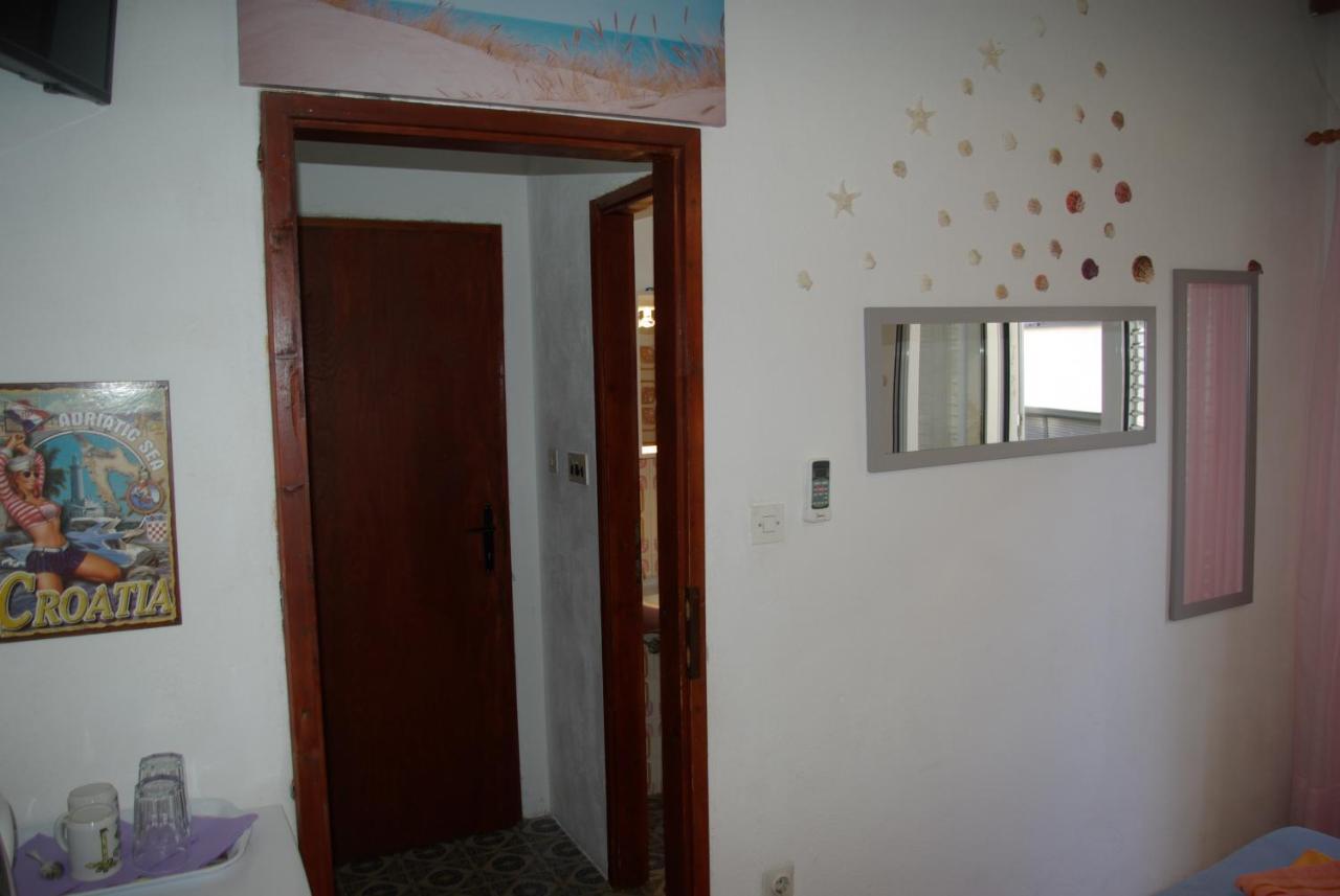 Rooms Tia Baška Voda Zewnętrze zdjęcie