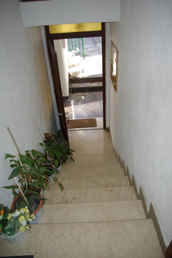 Rooms Tia Baška Voda Zewnętrze zdjęcie