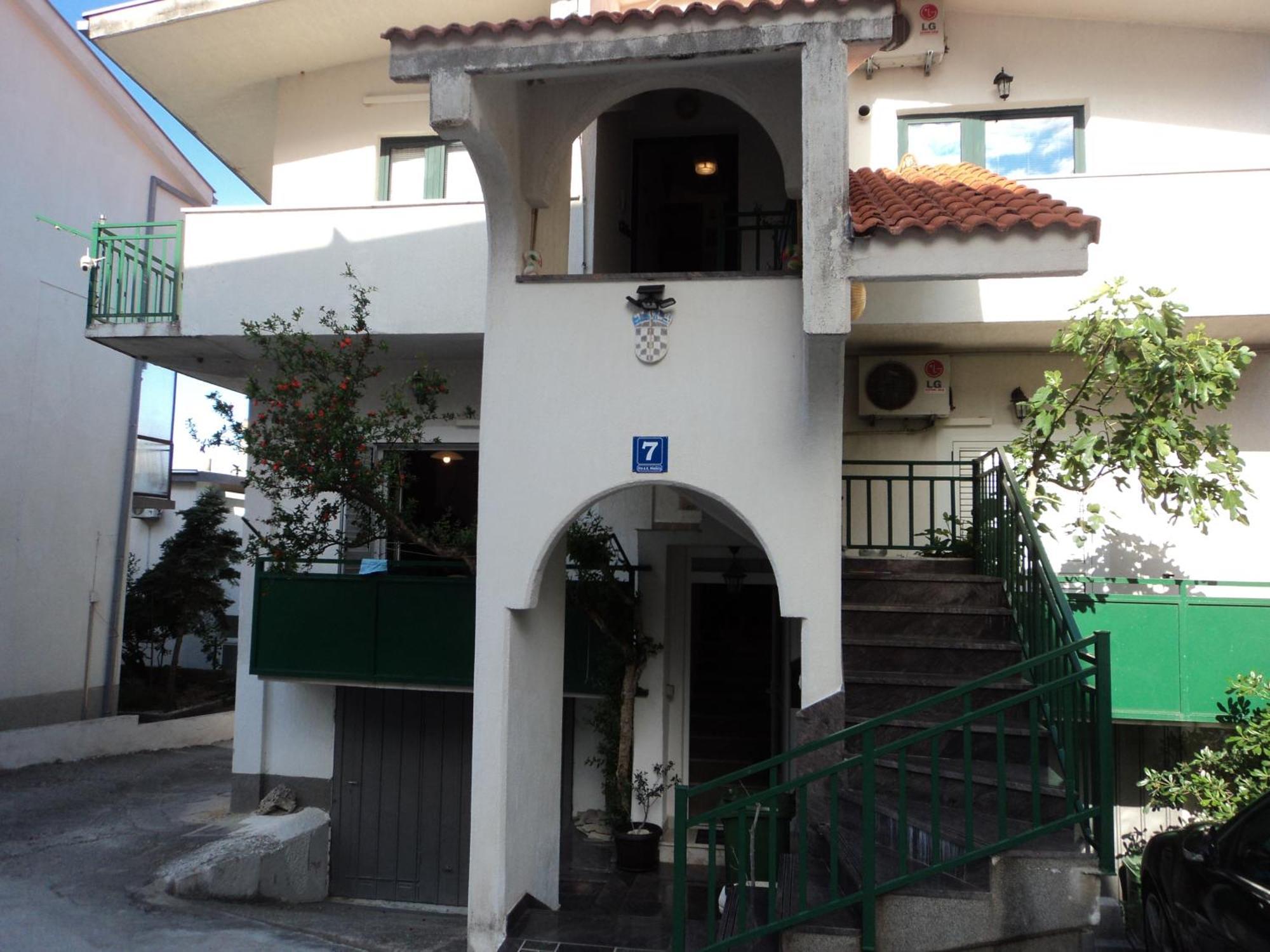Rooms Tia Baška Voda Zewnętrze zdjęcie